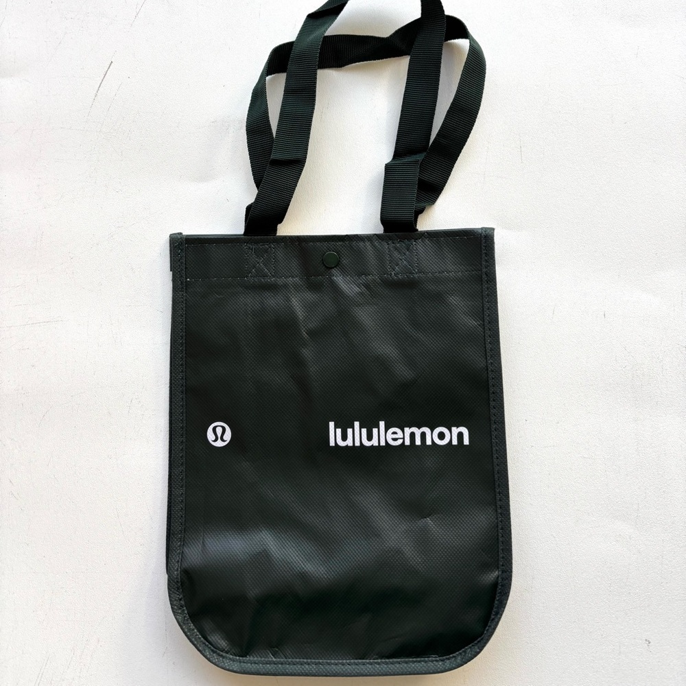 Lululemon small carrier bag bundle of three - Picture 2 of 4